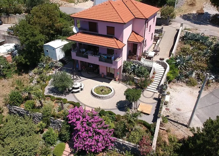 Apartment Anika